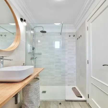 Miranda Penthouse Ai With Free Parking Apartamento